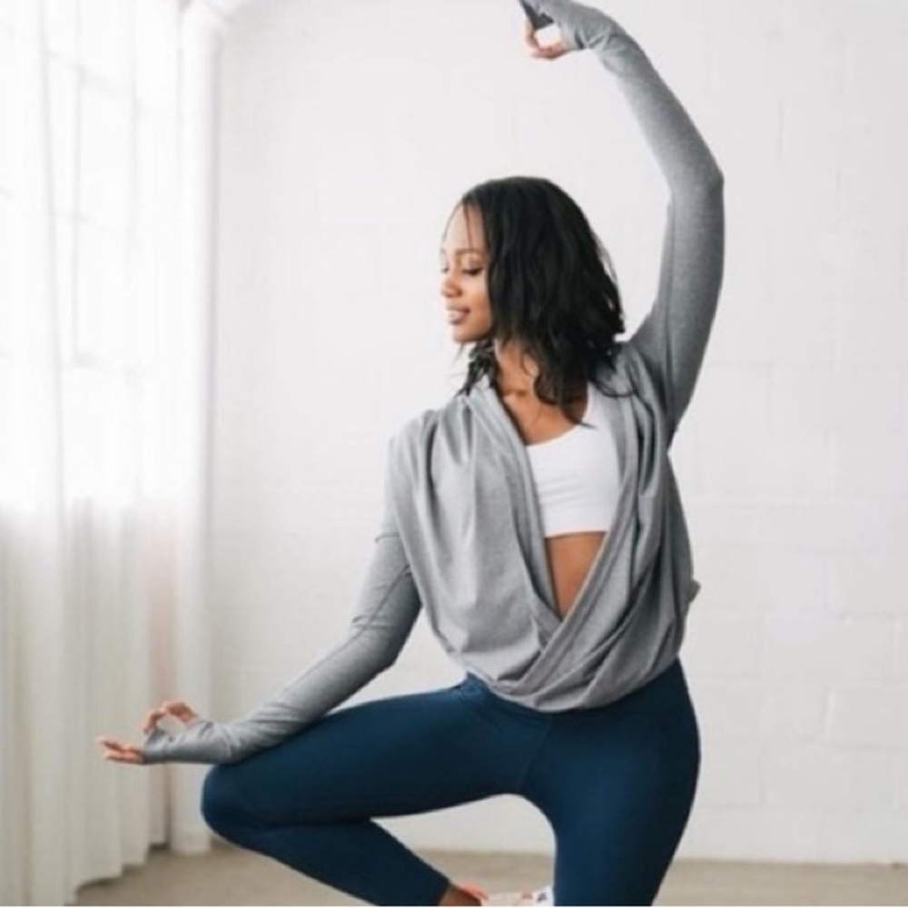 ZYIA Active‎ Long Sleeve Top Wrap Twist Front Yoga Slouchy